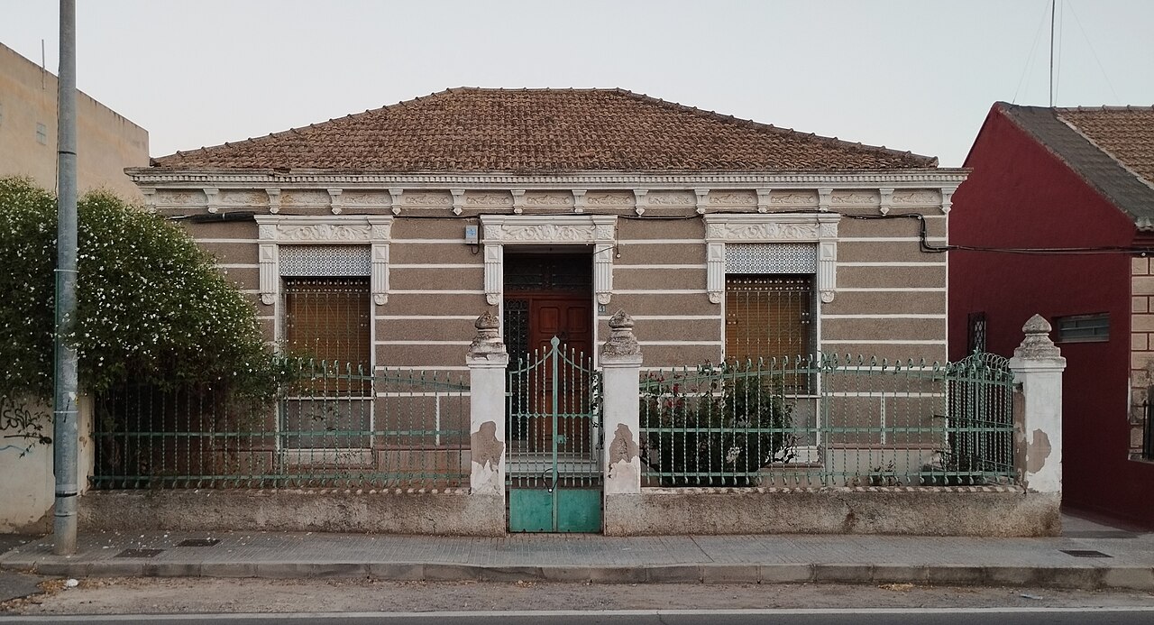 Calle Mayor Cartagena at dusk — old town street photography