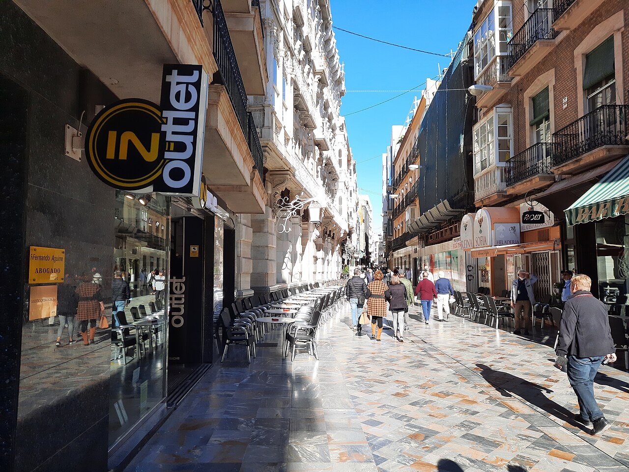 Calle Mayor pedestrian street in Cartagena old town